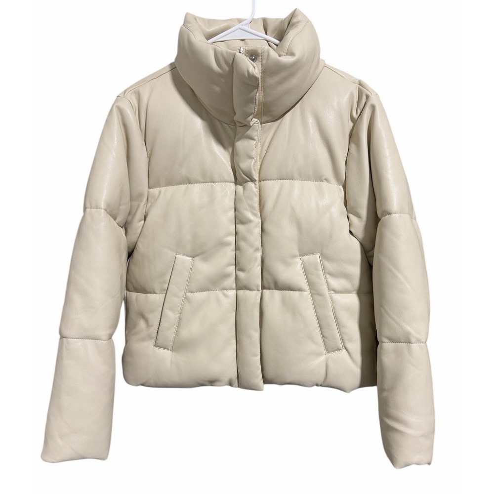 Abercrombie & Fitch Mini Puffer Vegan Leather Jacket Cream Women's Size‎ Small